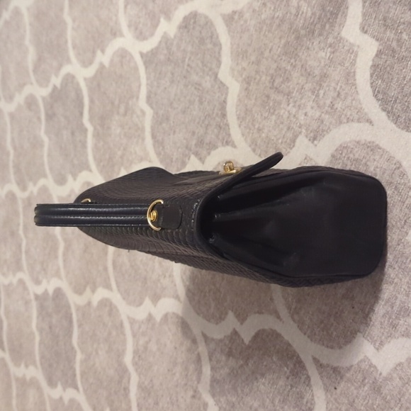 Black Leather Quilted Crossbody Purse - Picture 3 of 11